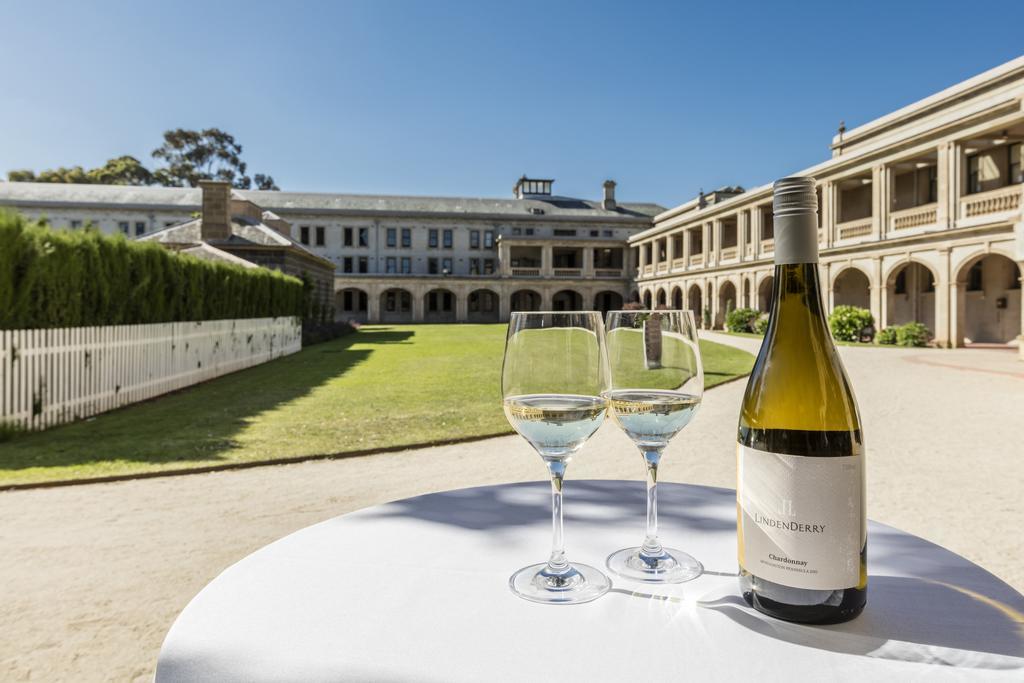 Lancemore Mansion Hotel Werribee Park Esterno foto